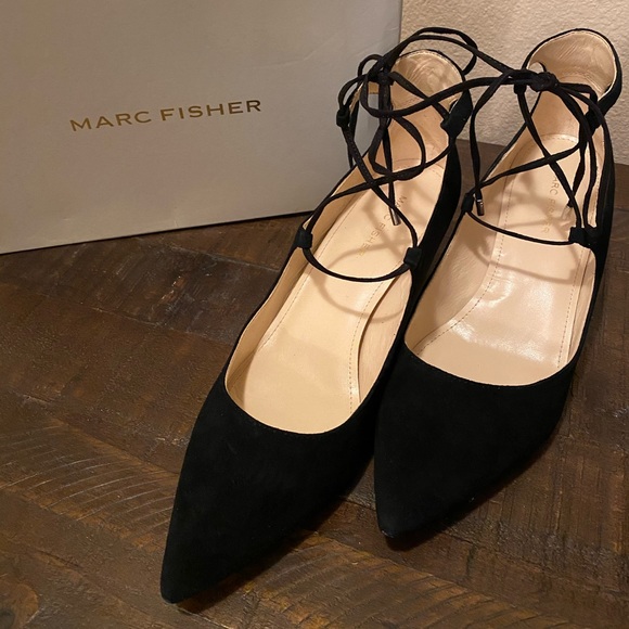 Marc Fisher Wedges - Picture 1 of 3